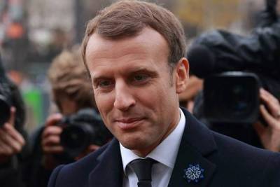 Эммануэль Макрон - Президент Франции Эммануэль Макрон сдал положительный тест на коронавирус - versia.ru - Франция