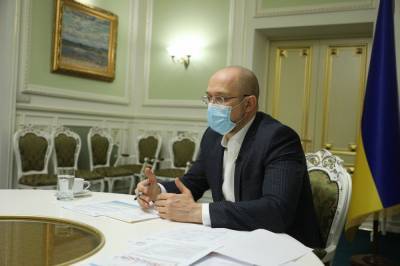 Денис Шмыгаль - Шмыгаль заявил, что к концу года Украина смогла справиться с эпидемией коронавируса - newsone.ua - Украина