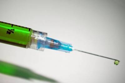 В США разработчиков вакцин защитили от ответственности за побочные эффекты - aif.ru - Сша