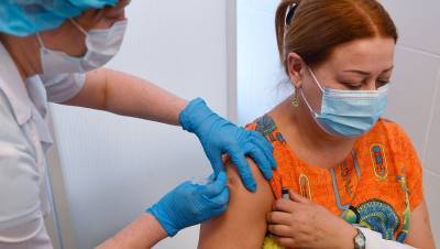 Елена Борисова - В Якутии от гриппа привились больше 60% населения - gazeta.ru - республика Саха