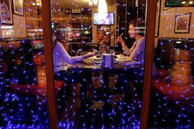 Липецким рестораторам разрешили проводить мероприятия в новогоднюю ночь - interfax-russia.ru - Липецкая обл.