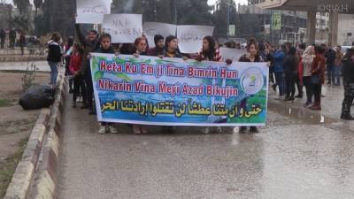 Жители Хасаки вышли на демонстрацию против турецкой агрессии в Сирии - riafan.ru - Турция - Сирия - Анкара