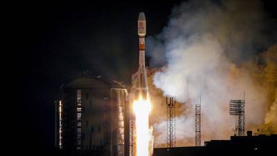 Дмитрий Рогозин - Запущенные «Союзом-2.1б» спутники OneWeb выведены на орбиту - iz.ru - Израиль