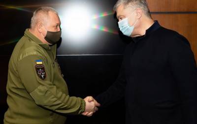 Порошенко на встрече с "киборгом" Марченко: прошли там - преодолеем и сейчас - rbc.ua
