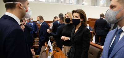Марина Порошенко - Заседание Киевсовета: "Евросолидарность" добилась выделения 400 миллионов на борьбу с COVID-19 - 24tv.ua