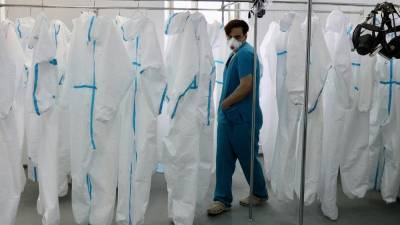 Российские медики выявили 28 209 новых случаев коронавируса за сутки - inforeactor.ru - провинция Хубэй - China