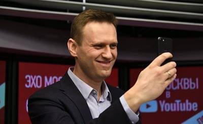 Владимир Путин - Путин: сомневаюсь, что кому-то Навальный нужен мертвым, включая Кремль (Advance) - geo-politica.info - Россия
