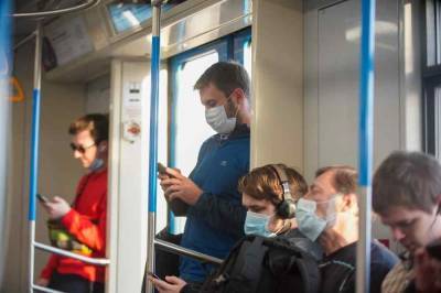 Цзэн Исинь - О необходимости носить маску после вакцинации от коронавируса заявили в Китае - live24.ru - Китай