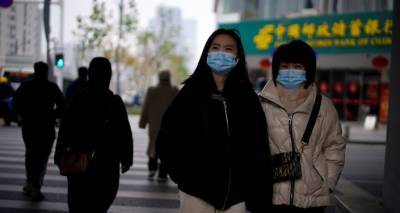 Цзэн Исинь - Китай считает, что даже вакцинация - не повод снимать маску - sputnik.by - Китай - Минск