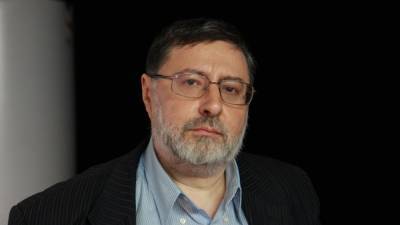 Скончался писатель и колумнист Радио Свобода Роман Арбитман - svoboda.org - Саратов