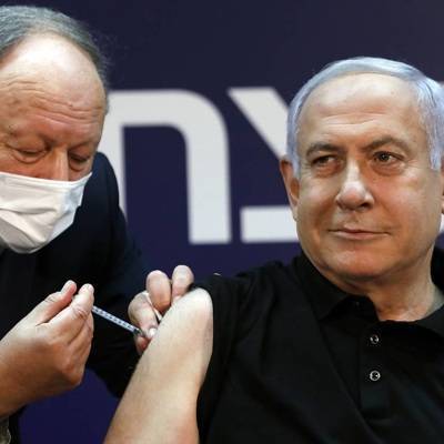 Биньямин Нетаньяху - Биньямин Нетаньяху первым в еврейском государстве вакцинировался от коронавируса американским препаратом - radiomayak.ru - Сша - Израиль