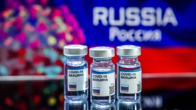 В Кремле назвали обеспечение россиян вакциной от COVID-19 приоритетом - russian.rt.com