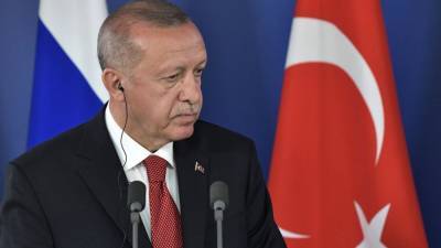 Эрдоган - Президента Турции раскритиковали за нарушение мер по COVID-19 - newinform.com - Турция - Ирак