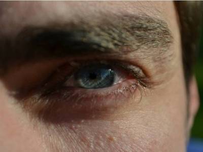 Больных коронавирусом предупредили о потере зрения - rosbalt.ru - Нью-Йорк - штат Нью-Йорк