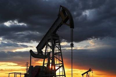Котировки нефтяных фьючерсов завершили неделю повышением - smartmoney.one - Россия - Москва - Иран