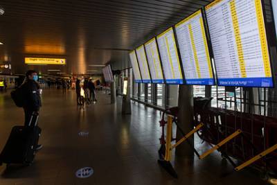 Россия приостановит авиасообщение с Великобританией - lenta.ru - Россия - Англия - Лондон