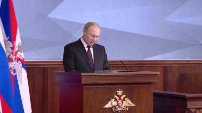Владимир Путин - Путин заявил, что подходы России в военной сфере носят сугубо оборонительный характер - piter.tv - Россия