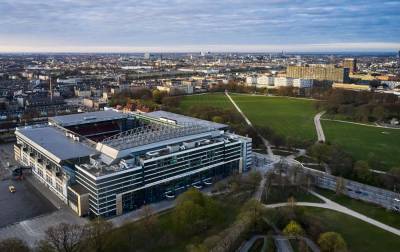 Дания сделала на стадионе центр тестирования на коронавирус - rbc.ua - Дания