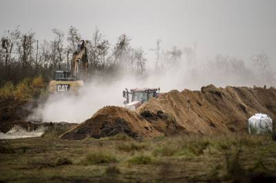 В Дании хотят выкопать и кремировать тушки миллионов норок, убитых из-за COVID-19 - newsone.ua - Украина - Дания