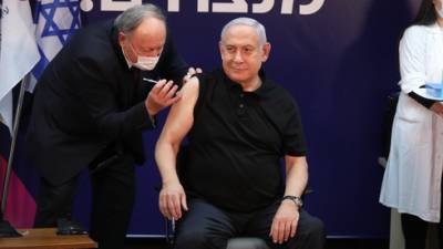 "Биби получил плацебо вместо вакцины": врач о 6 версиях прививки премьера - vesty.co.il - Израиль