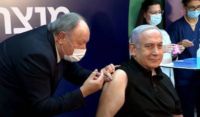 Биньямин Нетаньяху - Никого не стесняясь, в прямом эфире.. он закатил рукав и ему поставили прививку - isroe.co.il - Сша - Израиль