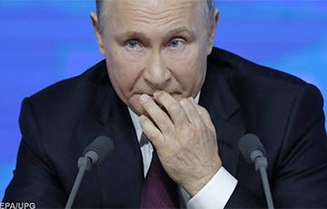 Дональд Трамп - The Guardian: Cкорость, с которой Лукашенко потерял доверие народа, заставила Кремль усомниться в собственных силах - charter97.org - Россия - Сша - республика Крым