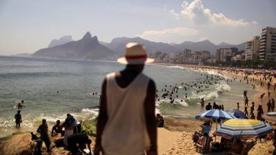В Бразилии за сутки выявили 25 тысяч случаев коронавируса - russian.rt.com - Бразилия
