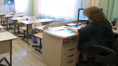 Признаки хронического истощения нашли у 75% учителей - gazeta.ru