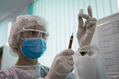 Виктор Зуев - Вирусолог заявил об эффективности вакцин против нового штамма коронавируса - m24.ru