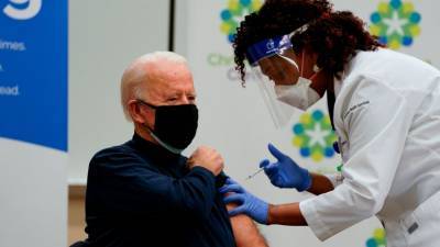 Джон Байден - Джилл Байден - Байден поставил вакцину от коронавируса - newdaynews.ru - штат Делавэр