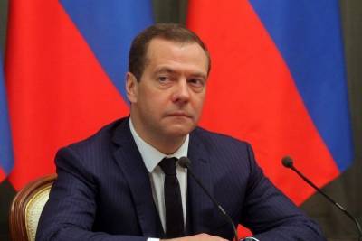 Дмитрий Медведев - Медведев отреагировал на новые санкции США - mk.ru - Россия - Сша - Китай
