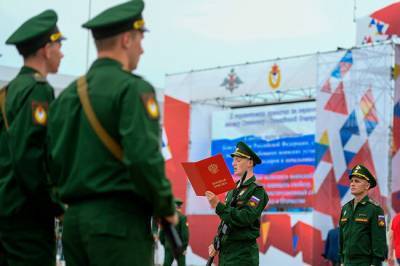 Большинство россиян готовы отправить сыновей в армию — ВЦИОМ - infox.ru - Россия