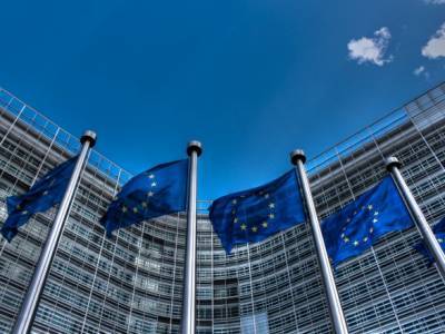 Брюссель рекомендовал странам ЕС снять "транспортную блокаду" с Великобритании - unn.com.ua - Англия - Киев - Брюссель