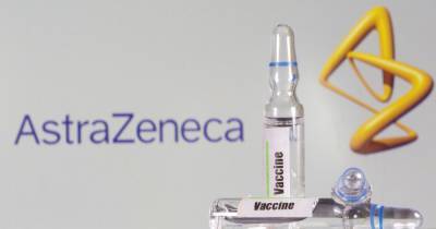 Игорь Кузин - Глава ЦОЗ: "Украина, вероятнее всего, получит вакцину AstraZeneсa". Ее эффективность - 70% - focus.ua - Украина