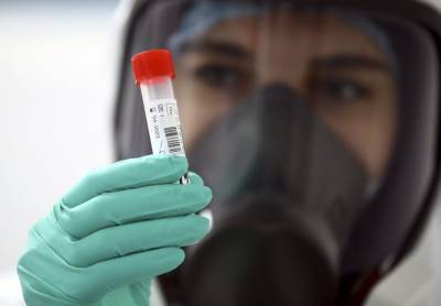 Джордж Мейсон Анч - Биолог назвала причину появления новых штаммов коронавируса - m24.ru