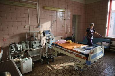 Четыре женщины и двое мужчин умерли от COVID-19 в Волгограде и области - volg.mk.ru - Волгоград