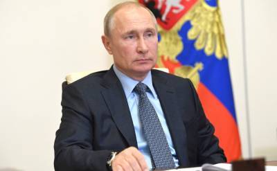 Владимир Путин - Путин поддержал предложение удвоить выплаты врачам в праздники - neva.today - Россия