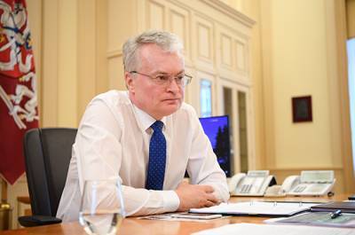 Гитанас Науседа - Президент Литвы призвал пожилых людей вакцинироваться от COVID-19 - pnp.ru - Литва