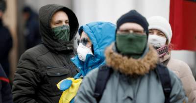Статистика коронавируса в Украине на 24 декабря: за сутки госпитализированы 2 721 человек - focus.ua - Украина - Киев
