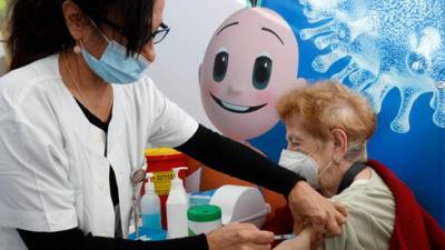 Министры против минздрава: почему 60-летние проходят вакцинацию перед пережившими Катастрофу - vesty.co.il - Израиль