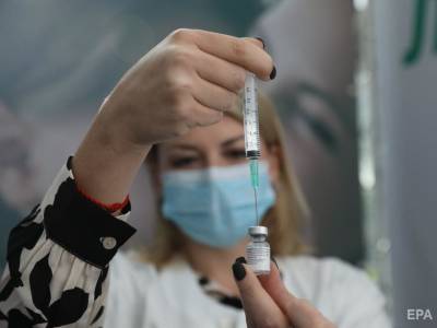 Джонс Хопкинс - Вакцину от коронавируса в мире получило более 2,7 млн человек – Bloomberg - gordonua.com - Сша - Китай