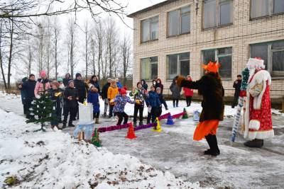Смоленские участники акции #МыВместе организовали праздник для юных вязьмичей - rabochy-put.ru