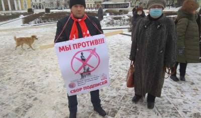 Михаил Романов - В Костроме начались протесты против памятника Сусанину, стоящему на коленях - newizv.ru - Кострома