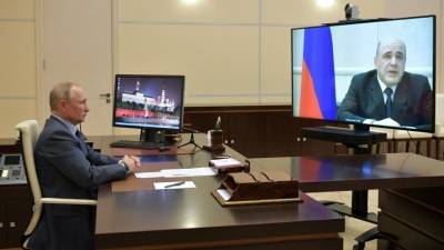 Владимир Путин - Михаил Мишустин - Путин рассказал о случаях ночной работы с Мишустиным в период пандемии - 5-tv.ru - Россия