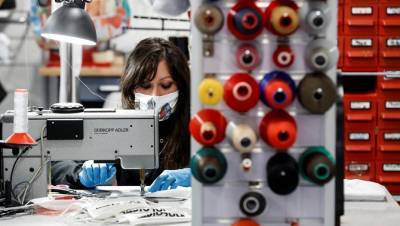 Одной прямой строчкой: спрос на швейную технику в пандемию обеспечил малый бизнес - dp.ru