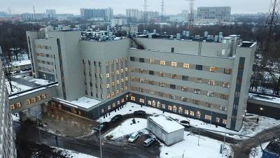 Госпиталь-трансформер, крещенские морозы и пенная вечеринка: Петербург 24 декабря - dp.ru - Санкт-Петербург
