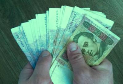Виталий Кличко - С 1 января: украинцы получат надбавки к зарплате, кто и насколько разбогатеет - ukrainianwall.com - Украина - Киев