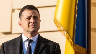 Политолог Абзалов не исключил, что нерешительность Зеленского приведет к майдану - inforeactor.ru - Украина