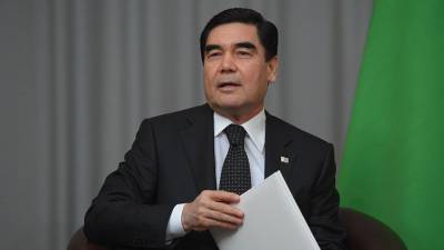 Гурбангулы Бердымухамедов - Президент Туркмении предложил лечить COVID-19 корнем солодки - gazeta.ru - Туркмения