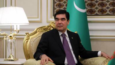 Абсурда нет предела: лидер Туркменистана предложил лечить COVID-19 корнем солодки - 24tv.ua - Туркмения